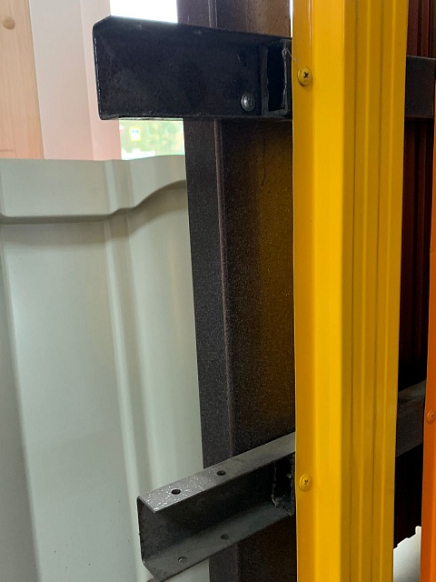 Кронштейн для крепления прожилин 