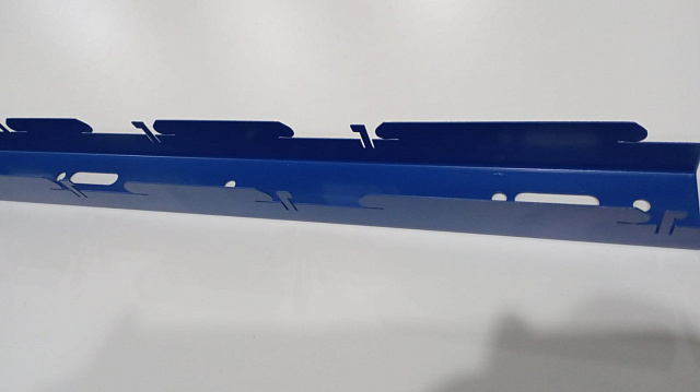 Стрингер для реечного потолка